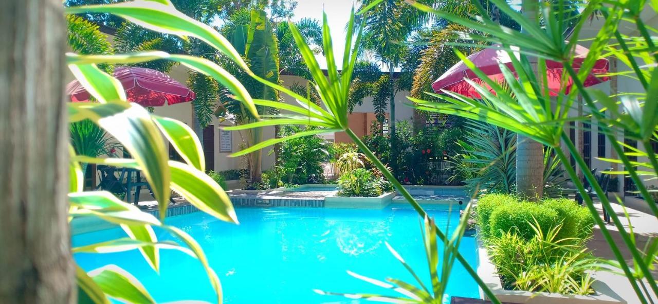 Softstone Resort Panglao Exterior photo
